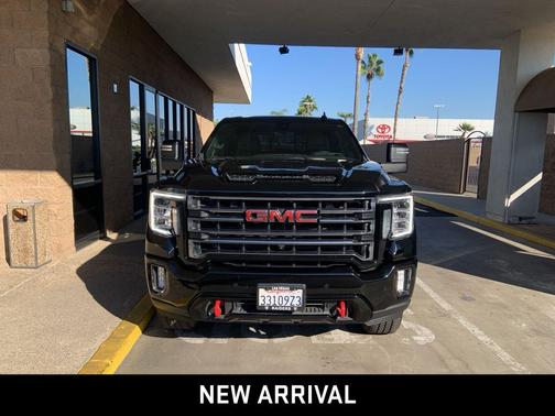 2023 GMC Sierra 2500 AT4