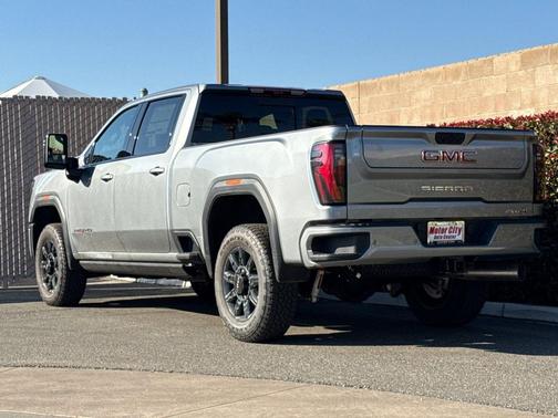 2026 GMC Sierra 2500 AT4