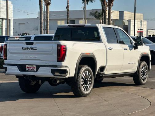 2026 GMC Sierra 2500 Denali Ultimate