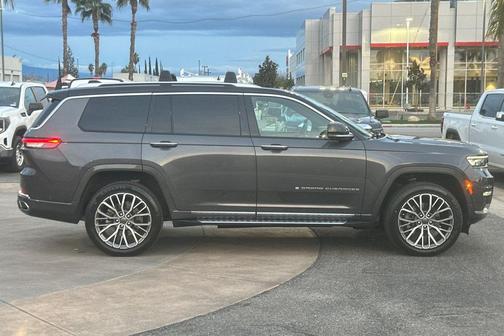 2021 Jeep Grand Cherokee L Summit Reserve