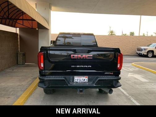 2022 GMC Sierra 2500 AT4