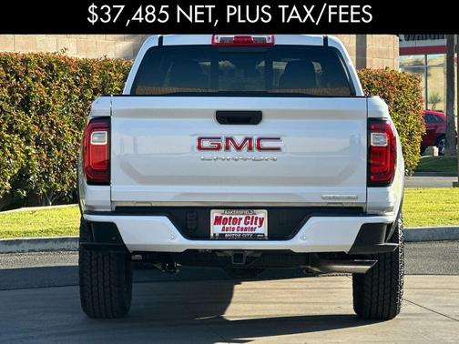 2025 GMC Canyon Elevation