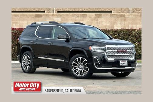 2023 GMC Acadia Denali