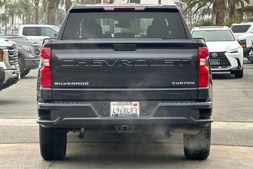 2022 Chevrolet Silverado 1500 Custom