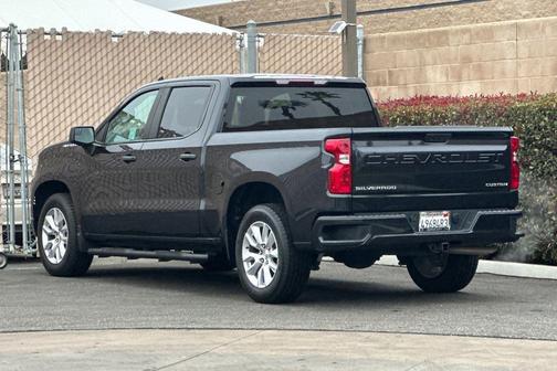 2022 Chevrolet Silverado 1500 Custom