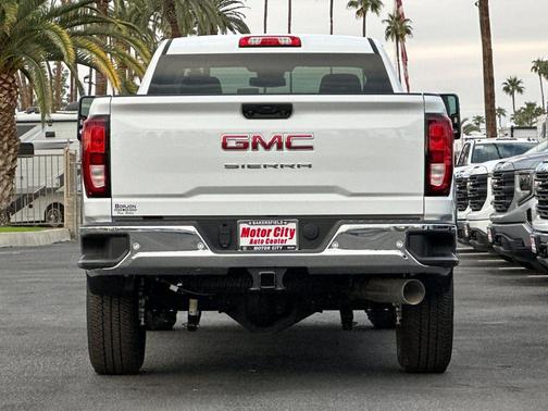 2025 GMC Sierra 3500 Base