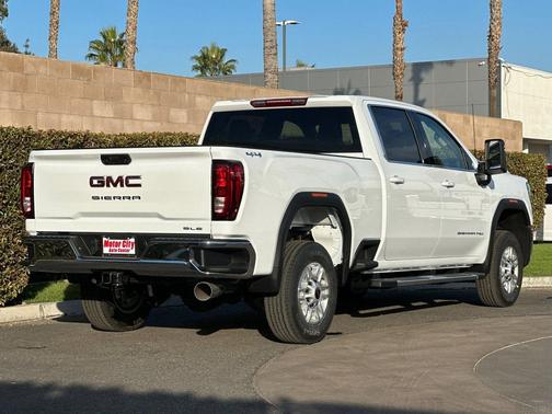 2026 GMC Sierra 2500 SLE
