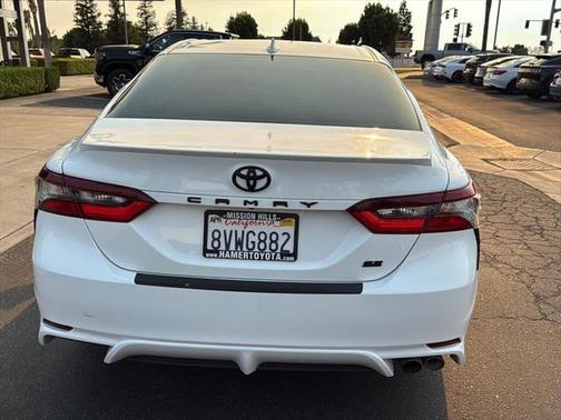 2021 Toyota Camry SE