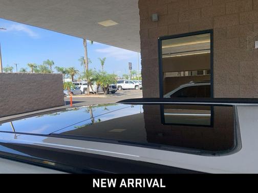 2023 GMC Yukon 4WD AT4