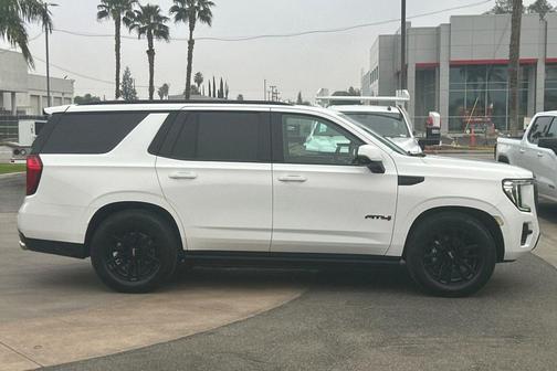 2023 GMC Yukon 4WD AT4
