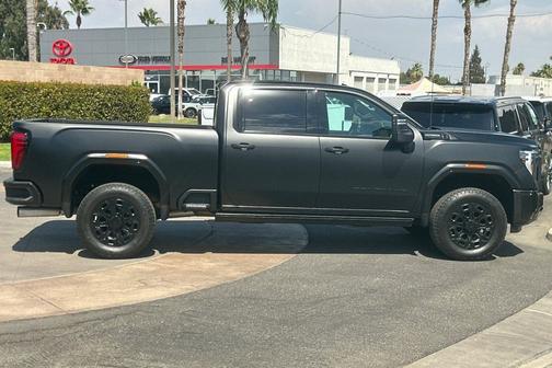 2024 GMC Sierra 2500 Denali Ultimate