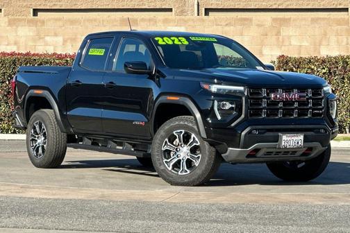 2023 GMC Canyon AT4