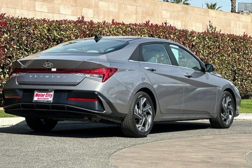 2025 Hyundai ELANTRA HEV Limited