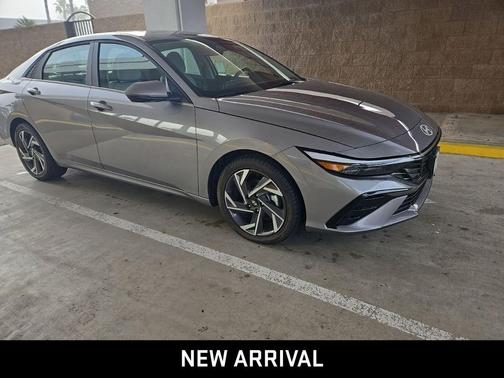 2025 Hyundai ELANTRA HEV Limited