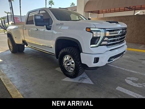 2024 Chevrolet Silverado 3500 High Country