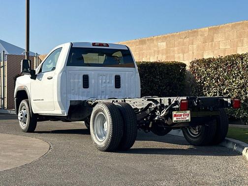 2026 GMC Sierra 3500 Base