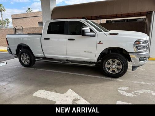 2025 RAM 2500 Big Horn Crew Cab 4x4 6'4' Box