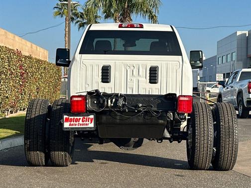 2026 GMC Sierra 3500 Base
