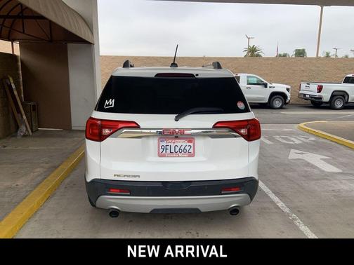 2017 GMC Acadia SLT-1