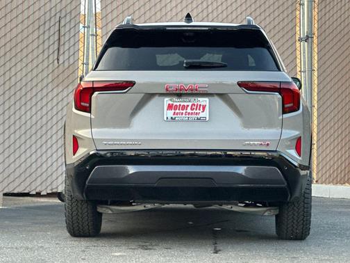 2026 GMC Terrain AWD AT4