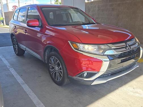 2016 Mitsubishi Outlander SE