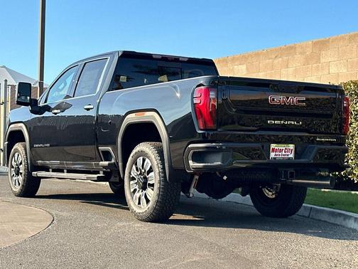 2026 GMC Sierra 2500 Denali