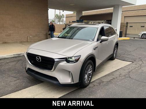 2024 Mazda CX-90 PHEV Preferred