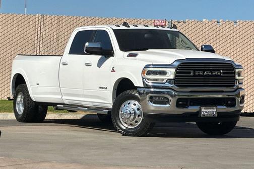2020 RAM 3500 Laramie Crew Cab 4x4 8' Box