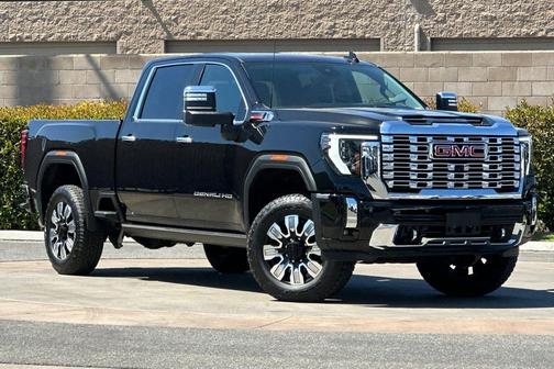 2024 GMC Sierra 2500 Denali