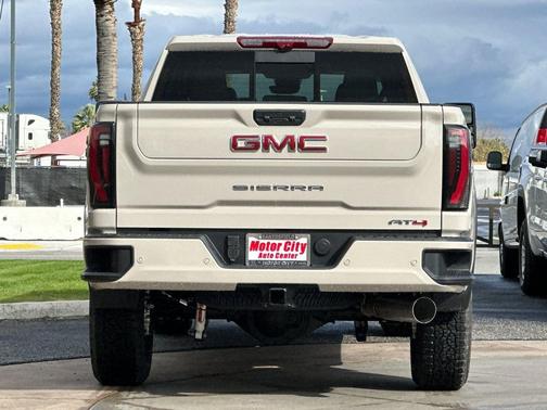 2026 GMC Sierra 2500 AT4