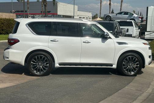 2023 Nissan Armada Platinum 4WD