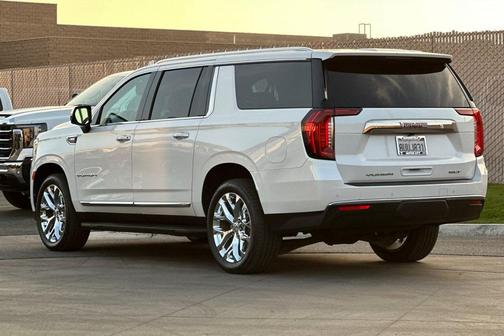 2021 GMC Yukon XL SLT