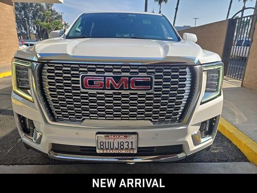 2021 GMC Yukon XL SLT