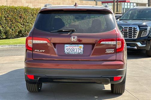 2022 Honda Pilot AWD Special Edition