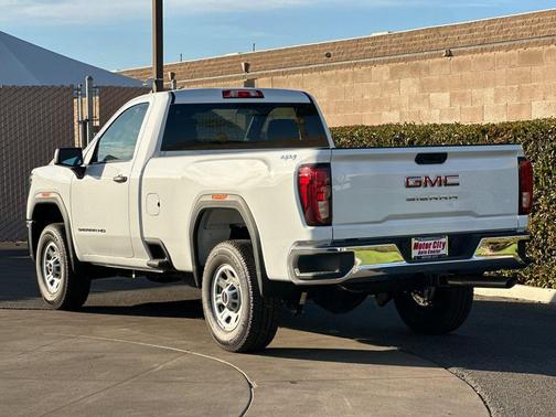2025 GMC Sierra 2500 Pro