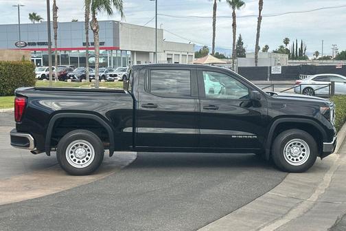 2023 GMC Sierra 1500 Pro