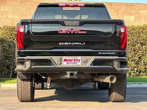 2025 GMC Sierra 2500 Denali