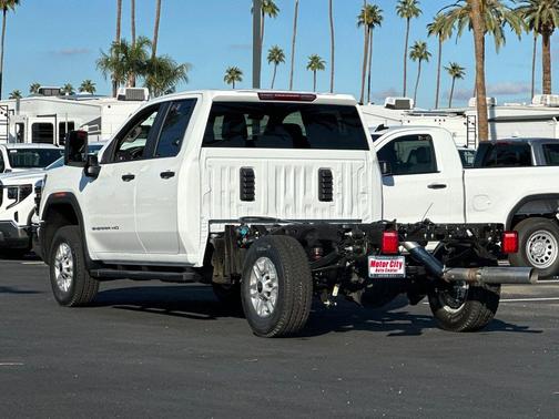 2026 GMC Sierra 2500 Pro
