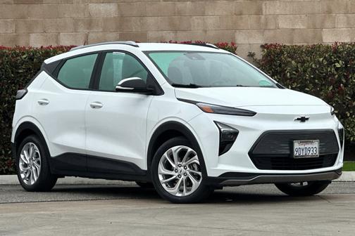 Summit White 2023 Chevrolet Bolt EUV LT