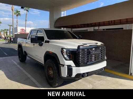 2025 GMC Sierra 2500 Denali Ultimate