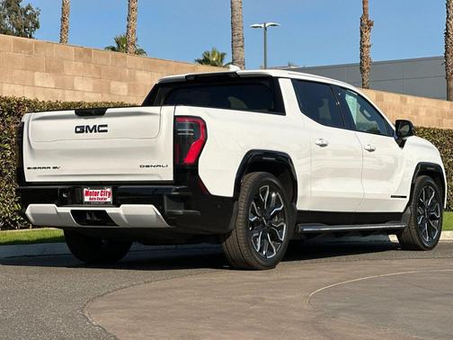 2025 GMC Sierra EV Extended Range Denali