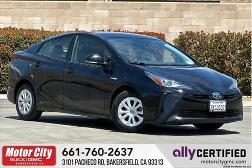 2021 Toyota Prius LE