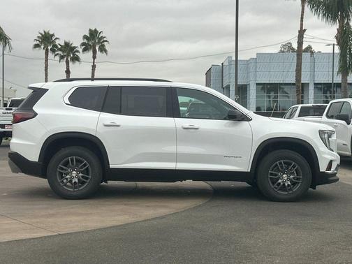 2026 GMC Acadia FWD Elevation