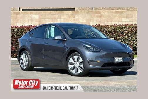 2023 Tesla Model Y Long Range Dual Motor All-Wheel Drive