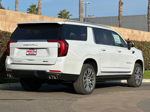 2026 GMC Yukon XL Denali
