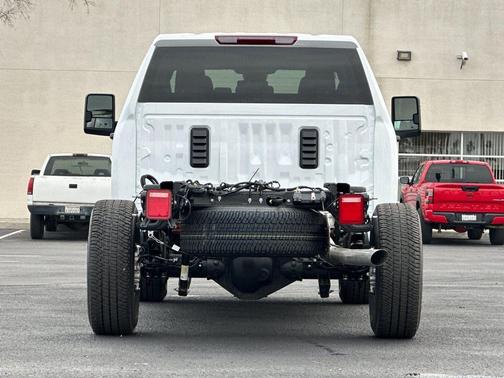 2026 GMC Sierra 3500 Base