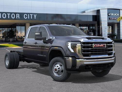2025 GMC Sierra 3500 Base