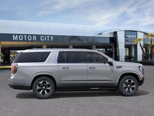 2025 GMC Yukon XL 4WD AT4 Ultimate