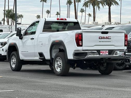 2025 GMC Sierra 2500 Pro