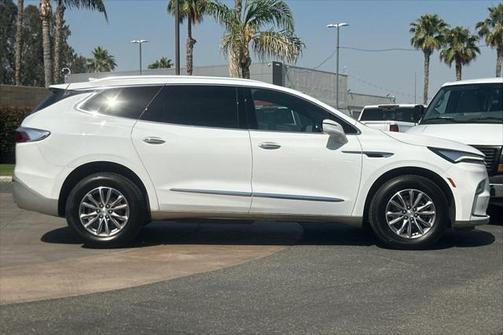 2022 Buick Enclave FWD Essence